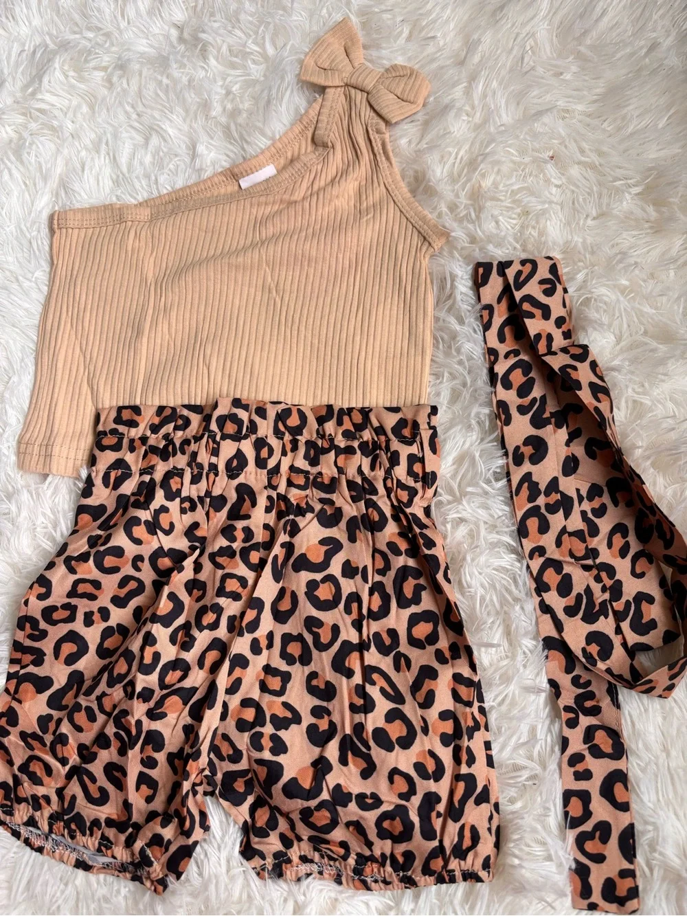 Kids One-Shoulder Ribbed Tank and Leopard Shorts Set - Beige